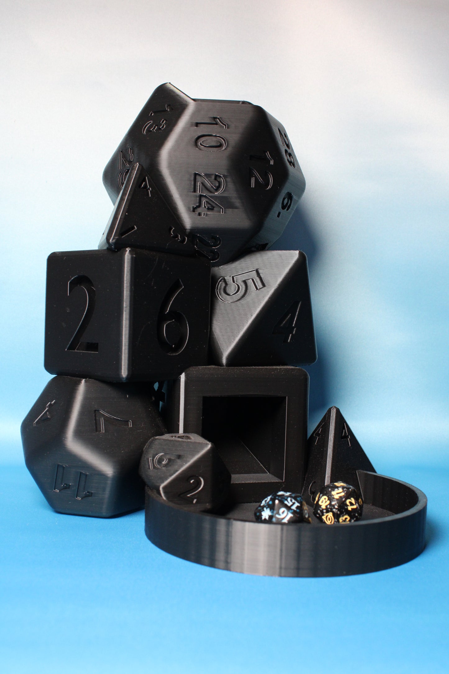 3D Printed Dice Set - Dice rolling tower